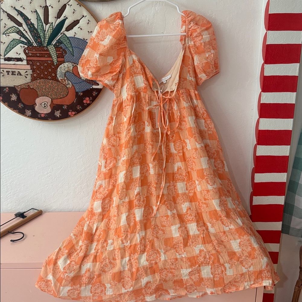 Olivaceous Orange White Floral Check Puff Sleeve Midi Dress Tie Front M NWT - Picture 2 of 4